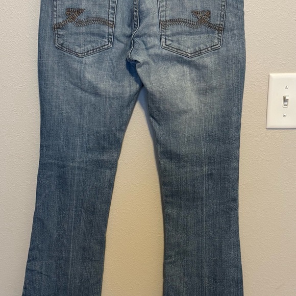 7 For All Mankind Light Blue Flare Jeans Size 27 - Picture 8 of 10